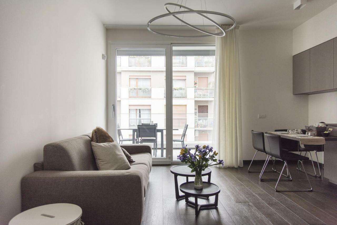 Design & New Center Apartments Мілан Екстер'єр фото